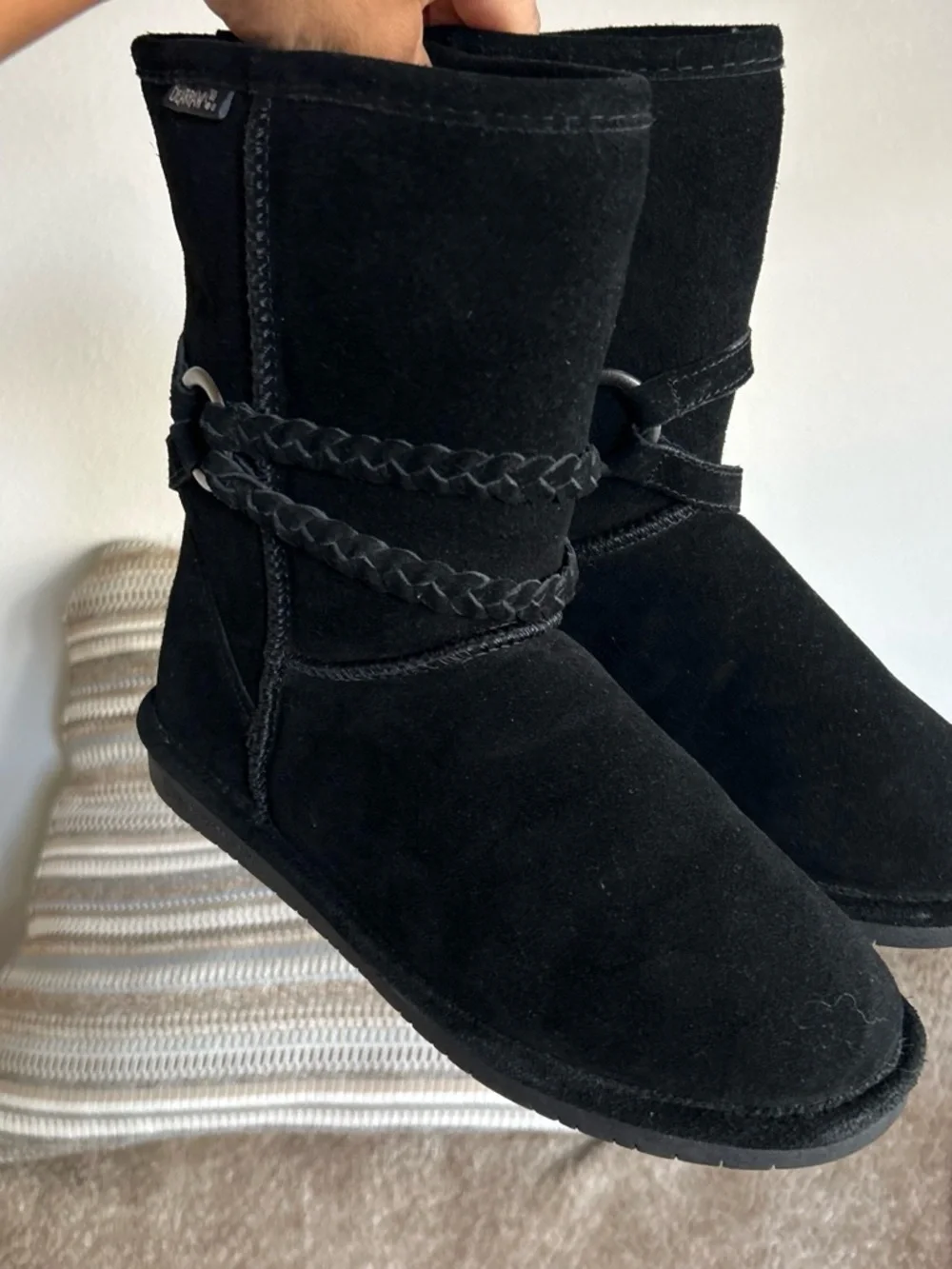 BearPaw cozy mid